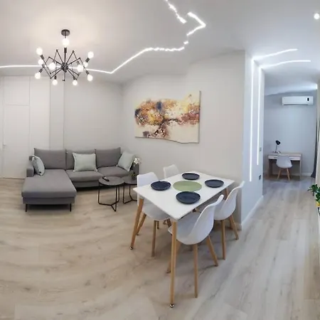 39°bs Observator Apartment *
